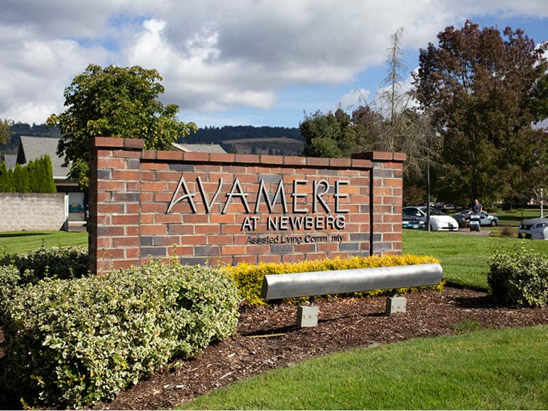 Avamere at Newberg Front Signage